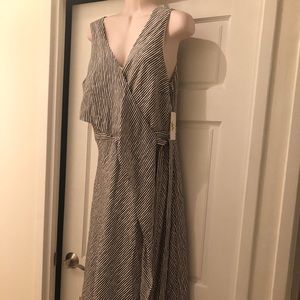 Striped Black and White Sleeveless Dress